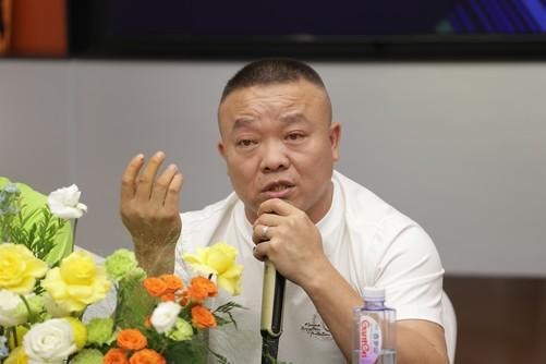 9K芯 全国最大全场i9K电竞馆起航瓦力游戏试玩171台机器 171颗i(图7)