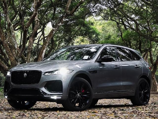 模式：50机增声浪对比日常行驶颠簸感瓦力棋牌捷豹F-PACE SVR赛道